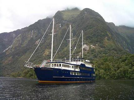 Fiordland Navigator